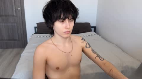 zik and kris online show from 04-08-26, 09:42