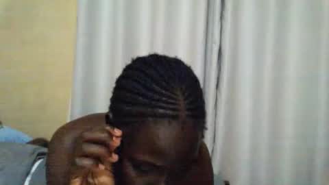 Snapshot of ara_bellah chatting on 10-20-25, 09:48 ara bellah online show from 10-20-25, 09:48