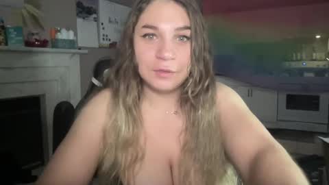 Snapshot of arabbustybeauty chatting on 01-02-25, 08:06 BustyPrincessLeila online show from 01-02-25, 08:06