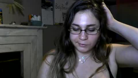 Snapshot of arabbustybeauty chatting on 01-18-25, 07:28 BustyPrincessLeila online show from 01-18-25, 07:28