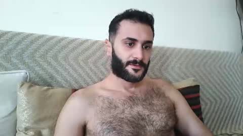 hairycub online show from 12-12-24, 10:13