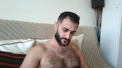 hairycub online show from 12-24-24, 09:39