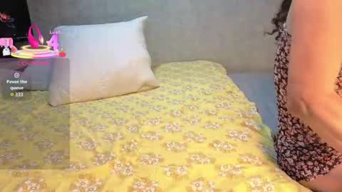 Snapshot of arabiel chatting on 04-26-26, 12:58 Nadia Cyel online show from 04-26-26, 12:58