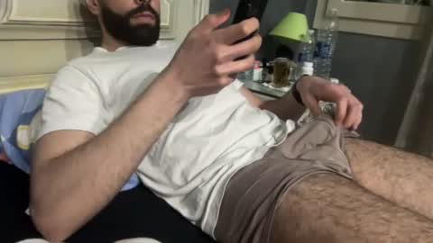 Egyptian Man online show from 01-02-25, 12:23