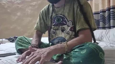 Arabian Tarazan online show from 05-02-26, 06:57