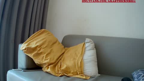 Snapshot of arabthickestdick1 chatting on 02-03-25, 08:57 Shaani online show from 02-03-25, 08:57