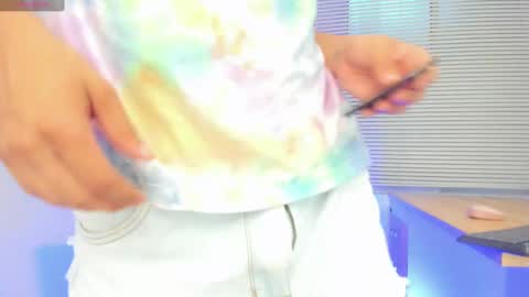 Arceluz  online show from 03-08-25, 08:03