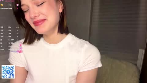 Snapshot of ardisparty chatting on 03-11-26, 06:47 Caroline online show from 03-11-26, 06:47