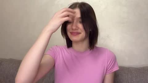 Snapshot of ardisparty chatting on 03-31-26, 06:41 Caroline online show from 03-31-26, 06:41