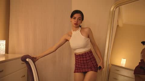 My name is Kelly online show from 12-07-24, 06:15