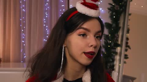 My name is Kelly online show from 12-23-24, 02:28