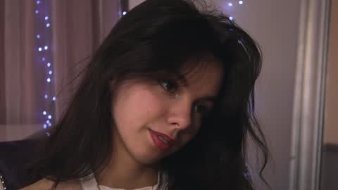 My name is Kelly online show from 01-12-25, 08:25