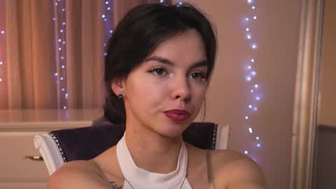 My name is Kelly online show from 01-13-25, 06:05