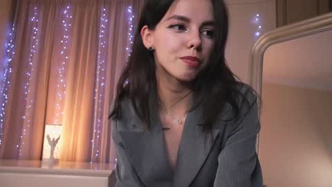 My name is Kelly online show from 01-21-25, 09:04
