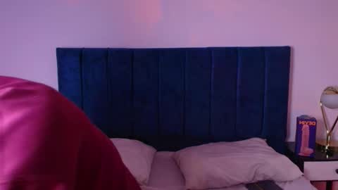 Ares Alpha  online show from 11-03-25, 06:42