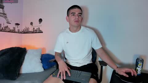Snapshot of ares_johnsonn chatting on 12-03-24, 06:38 Ares online show from 12-03-24, 06:38