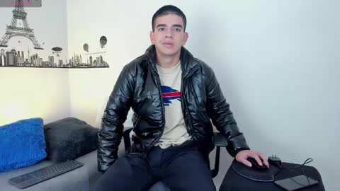 Snapshot of ares_johnsonn chatting on 12-06-24, 03:22 Ares online show from 12-06-24, 03:22