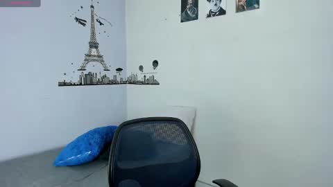 Snapshot of ares_johnsonn chatting on 12-09-24, 03:54 Ares online show from 12-09-24, 03:54