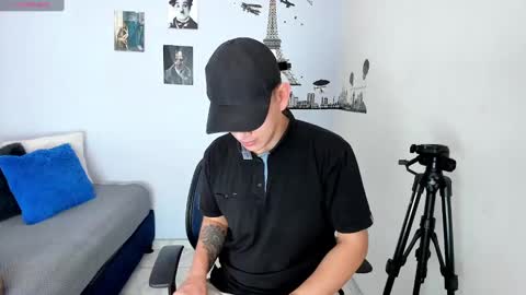 Snapshot of ares_johnsonn chatting on 12-31-24, 03:42 Ares online show from 12-31-24, 03:42