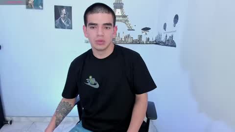Snapshot of ares_johnsonn chatting on 01-12-25, 01:42 Ares online show from 01-12-25, 01:42