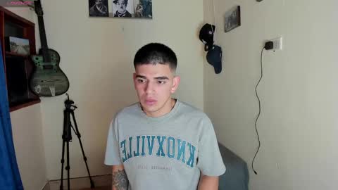 Snapshot of ares_johnsonn chatting on 01-27-25, 11:11 Ares online show from 01-27-25, 11:11