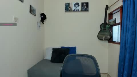 Snapshot of ares_johnsonn chatting on 02-03-25, 07:10 Ares online show from 02-03-25, 07:10