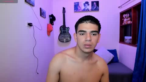 Snapshot of ares_johnsonn chatting on 02-14-25, 02:18 Ares online show from 02-14-25, 02:18