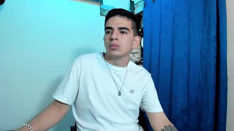 Snapshot of ares_johnsonn chatting on 03-08-25, 05:11 Ares online show from 03-08-25, 05:11