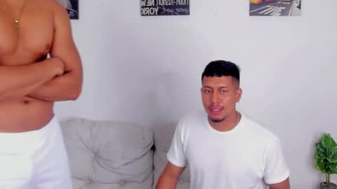 Snapshot of areslevi chatting on 11-10-25, 07:13 ares levi online show from 11-10-25, 07:13