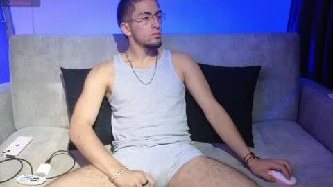 Snapshot of aresmassimox chatting on 05-02-26, 12:32 Mateo online show from 05-02-26, 12:32