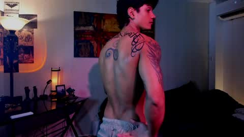 Snapshot of aress444 chatting on 04-08-26, 11:37 aress444 online show from 04-08-26, 11:37