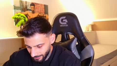 Snapshot of aressteel chatting on 09-10-25, 08:31 Ares Steel online show from 09-10-25, 08:31