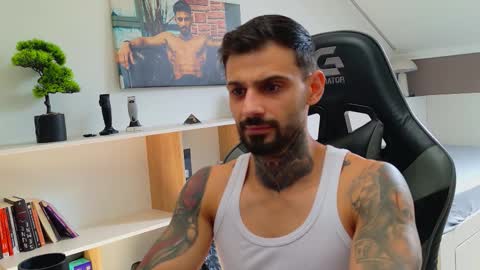 Snapshot of aressteel chatting on 10-17-25, 11:35 Ares Steel online show from 10-17-25, 11:35