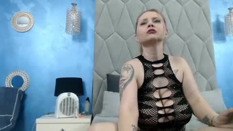 aretialisya online show from 02-26-25, 08:48
