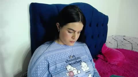 Snapshot of ari_coohachelaa chatting on 10-12-25, 02:32 ARIANNA online show from 10-12-25, 02:32