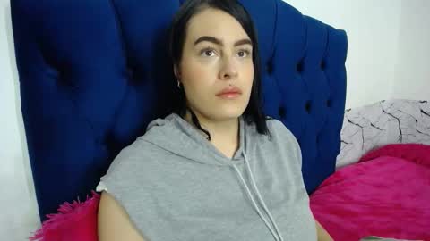 Snapshot of ari_coohachelaa chatting on 05-18-26, 03:24 ARIANNA online show from 05-18-26, 03:24