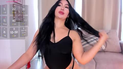 Ari online show from 11-14-25, 02:38