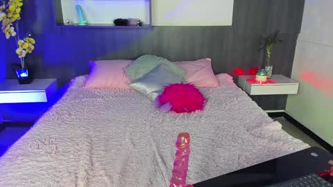 Ari  online show from 02-08-25, 04:14