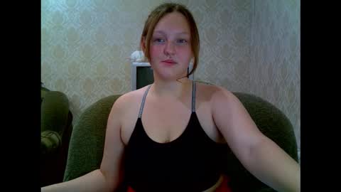 Aria online show from 11-25-25, 10:54