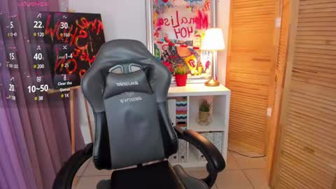 Snapshot of aria_blisss chatting on 01-14-25, 08:31 aria_blisss online show from 01-14-25, 08:31