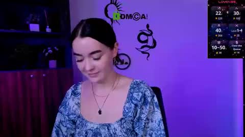 Snapshot of aria_glow chatting on 07-25-26, 07:11 Aria online show from 07-25-26, 07:11
