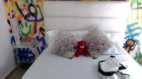 aria online show from 02-01-25, 11:32