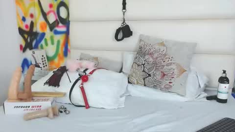 aria online show from 02-28-25, 03:15