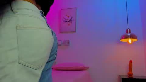 aria_millers1 online show from 04-21-26, 11:05
