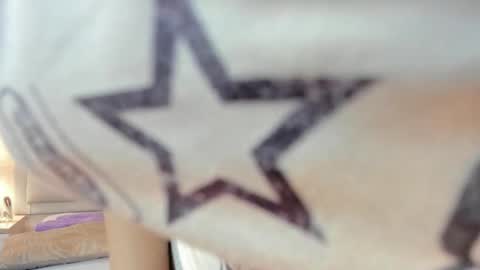 Snapshot of aria_walker_ chatting on 03-15-26, 11:49 aria_walker_ online show from 03-15-26, 11:49