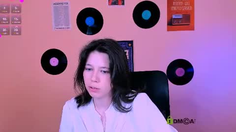 aria_wild_ online show from 06-28-26, 07:42