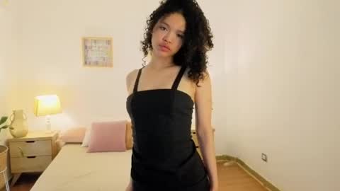 ariaa_23 online show from 05-09-26, 12:54