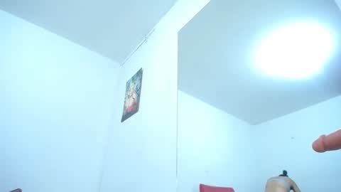Snapshot of ariacoral chatting on 09-18-25, 12:40 ariacoral online show from 09-18-25, 12:40