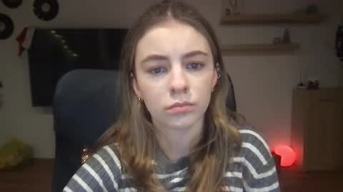 AriaCreazy online show from 12-23-24, 03:23