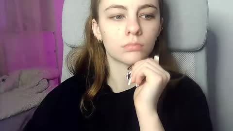 AriaCreazy online show from 02-04-25, 09:20